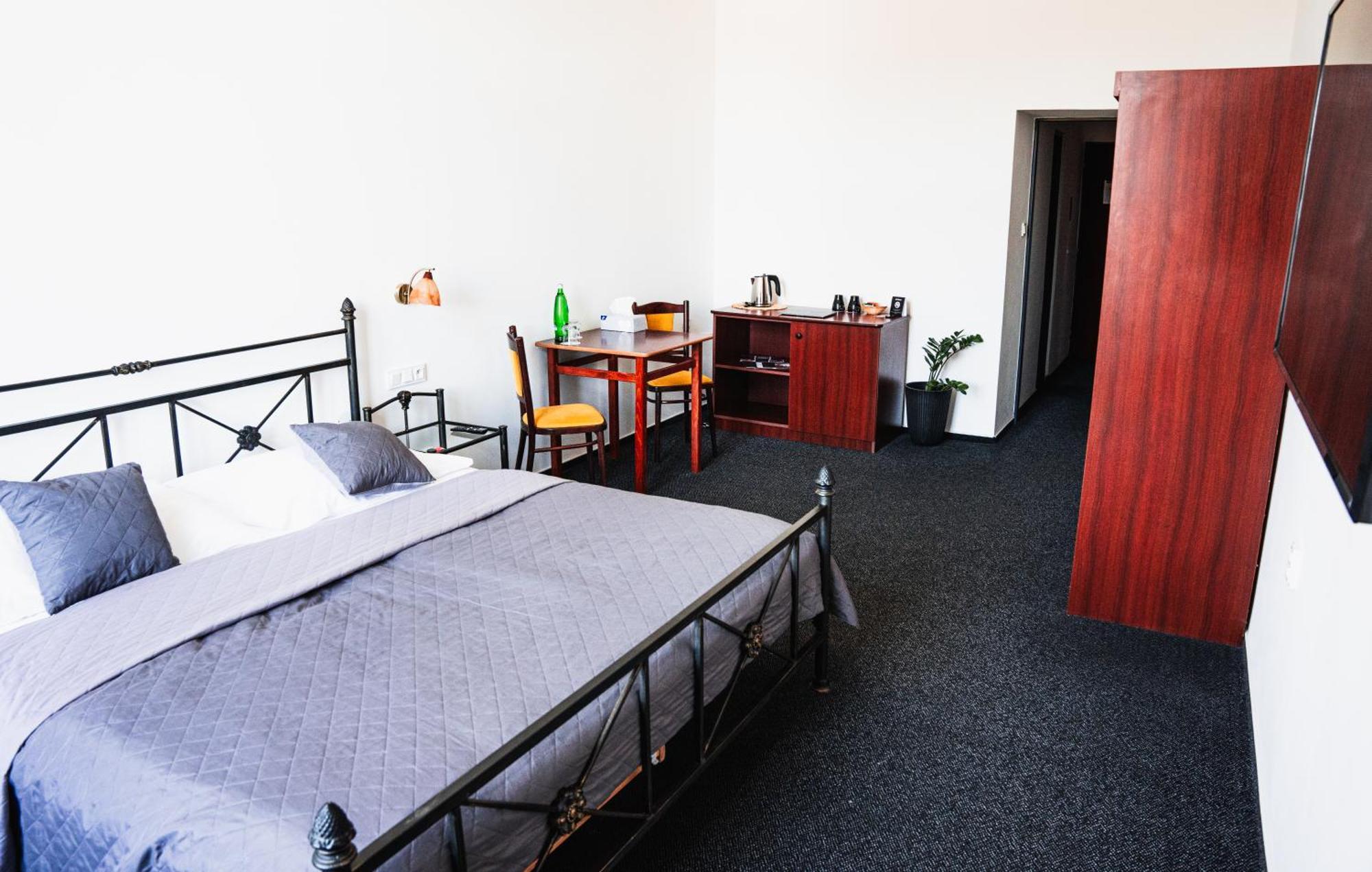 Hotel Centrum هرانيتسه المظهر الخارجي الصورة